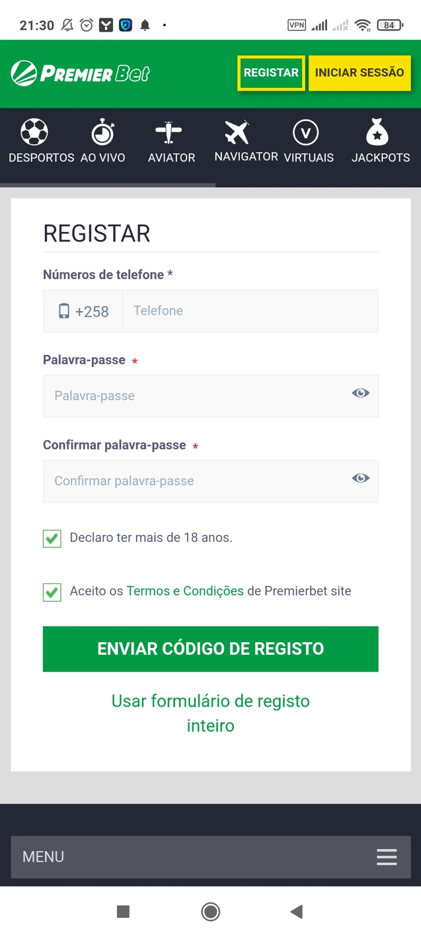 Visite a página de registro do aplicativo Premier Bet.